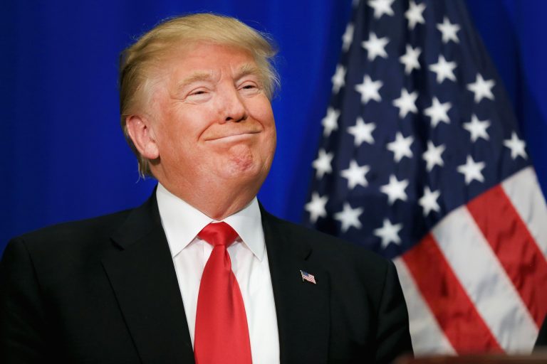 Piano dei 100 giorni Trump: nessun muro al confine col Messico Piano dei 100 giorni Trump: nessun muro al confine col Messico
