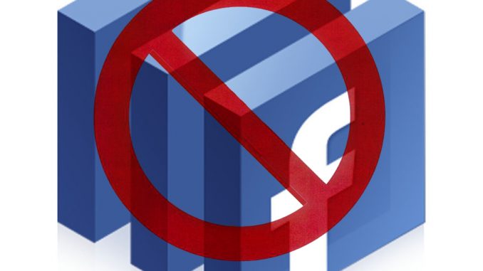 Vietato Facebook a chi è ai domiciliari