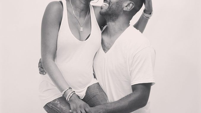 Ridere quando si fa l'amore: perchè fa bene bene