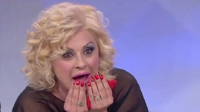 Tina Cipollari e Paola Caruso: dopo Selfie un programma insieme Tina Cipollari e Paola Caruso: dopo Selfie un programma insieme