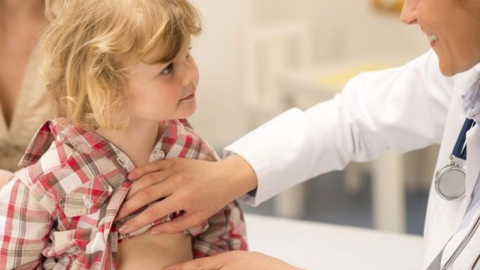Crampi addominali nei bambini: cosa fare Crampi addominali nei bambini: cosa fare