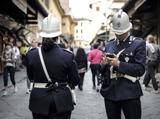 Ultimatum di Nardella agli agenti: niente aumenti a chi sciopera Nardella