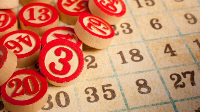 Come fare cartelle tombola di natale
