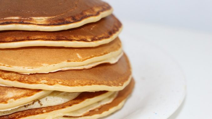 Come fare i pancake (frittelle americane) in casa pancake