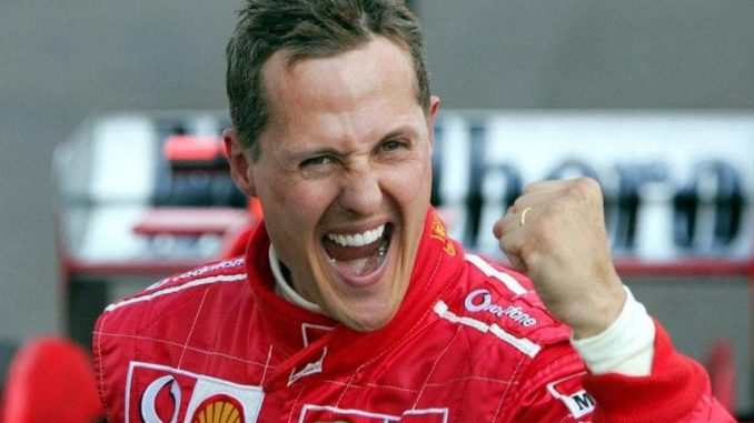 Michael Schumacher è su Twitter grazie all'account gestito dalla manager Michael Schumacher è su Twitter grazie all'account gestito dalla manager