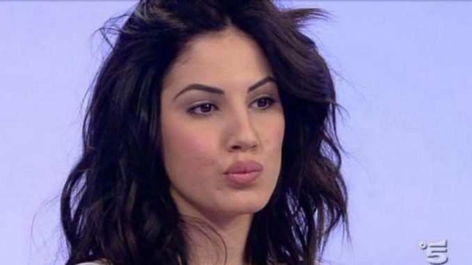 Giulia De Lellis: anni, altezza, età Giulia De Lellis: anni, altezza, età