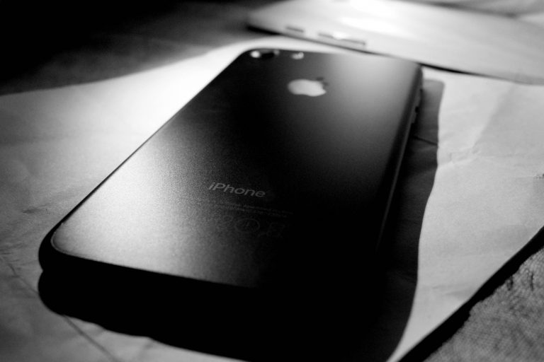 iPhone 7 iPhone 7