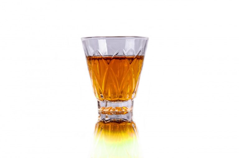 Come fare l'alcool in casa Come fare l'alcool in casa