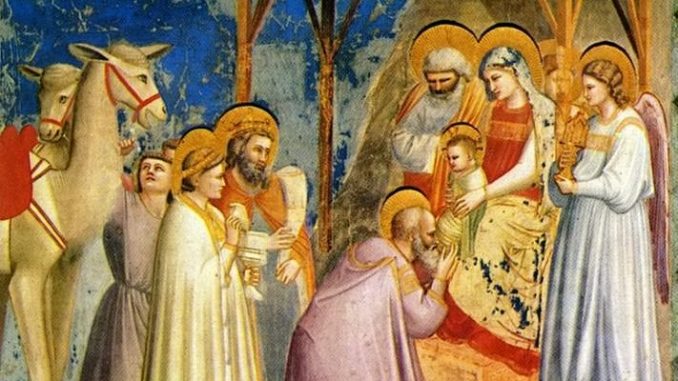 L'Epifania secondo Giotto, in un celebre dipinto conservato nella Cappella degli Scrovegni, a Firenze. L'Epifania secondo Giotto, in un celebre dipinto conservato nella Cappella degli Scrovegni, a Firenze.
