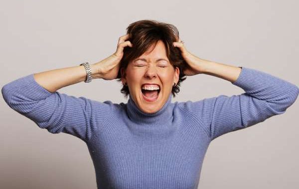 Stress donne e uomini hanno rimedi differenti. Sesso e cibo le scelte Stress: donne e uomini hanno rimedi differenti. Sesso e cibo le scelte
