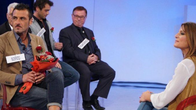 Uomini e Donne, i baci di Sossio e le nuove conoscenze di Giorgio Uomini e Donne, i baci di Sossio e le nuove conoscenze di Giorgio