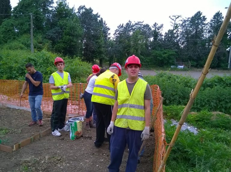 Autismo negli adulti: come integrarsi al lavoro Autismo negli adulti: come integrarsi al lavoro