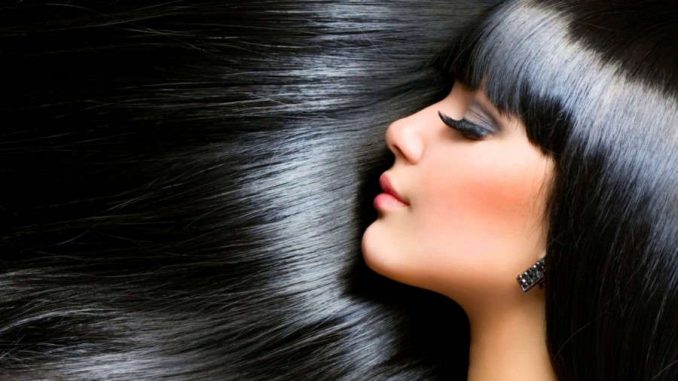 Come lucidare i capelli in modo naturale