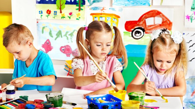 Giochi per bambini da fare al chiuso Giochi per bambini da fare al chiuso