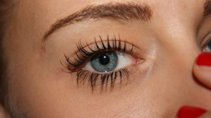 Mascara waterproof economico ma efficace Mascara waterproof economico ma efficace