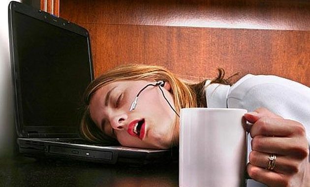 Stanchezza cronica: come fare per ricaricarsi