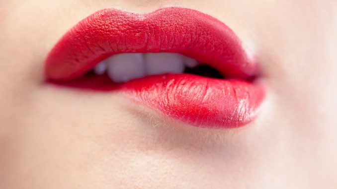 Come curare l'herpes labiale con i rimedi della nonna Come curare l'herpes labiale con i rimedi della nonna