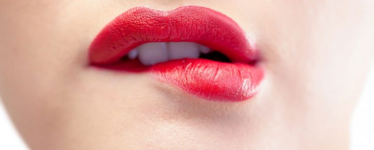 Come curare l'herpes labiale con i rimedi della nonna Come curare l'herpes labiale con i rimedi della nonna