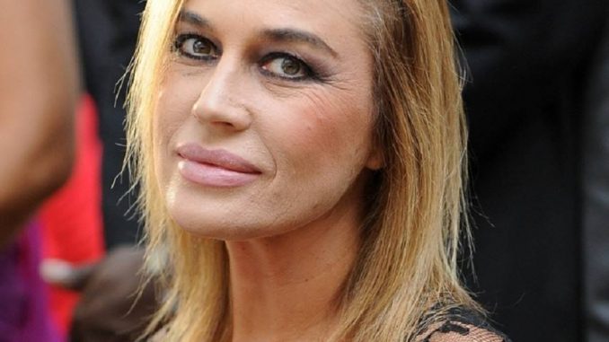 Domenica live il rapimento del figlio di Lory Del Santo Domenica live: il rapimento del figlio di Lory Del Santo