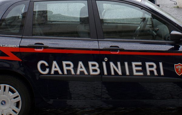 Lucignano: 18enne uccide con un fucile il padre dopo un litigio Lucignano: 18enne uccide con un fucile il padre dopo un litigio