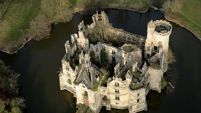 Mothe_chandeniers1