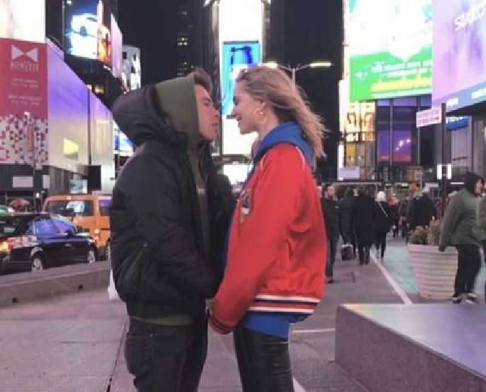 bacio fedez chiara ferragni