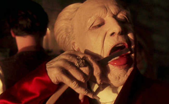 Dracula Now, una nuova serie tv che ci mostrerà il vampiro in versione contemporanea Dracula Now, una nuova serie tv che ci mostrerà il vampiro in versione contemporanea