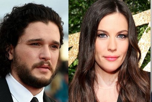 Liv Tyler sul set di Gunpowder insieme a Kit Harington di Game of Thrones Liv Tyler sul set di Gunpowder insieme a Kit Harington di Game of Thrones