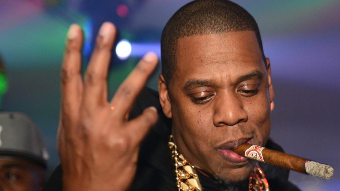 Jay Z è il primo rapper nella Songwriters Hall of Fame e batte sul tempo Eminem Jay Z è il primo rapper nella Songwriters Hall of Fame e batte sul tempo Eminem