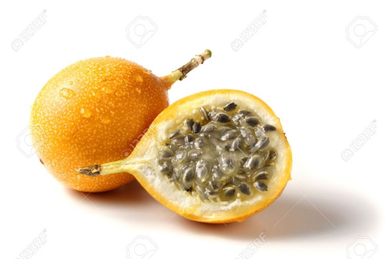 Frutto della passione: cos'è e come si mangia Frutto della passione: cos'è e come si mangia