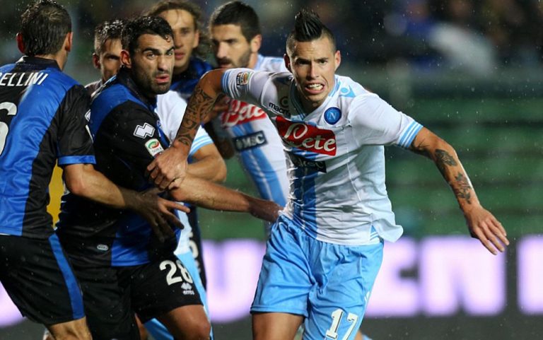 Napoli-Atalanta 0-2: doppietta di Caldara. I nerazzurri sognano la Champions Napoli-Atalanta 0-2: doppietta di Caldara. I nerazzurri sognano la Champions