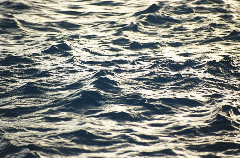 Bari: bimba trovata morta in spiaggia. 23enne accusata di omicidio volontario Bari: bimba trovata morta in spiaggia. 23enne accusata di omicidio volontario