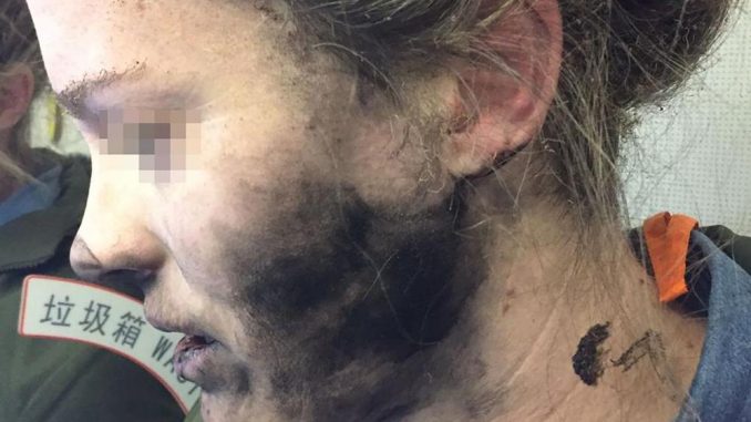Auricolari esplosivi, paura per una passeggera su un volo