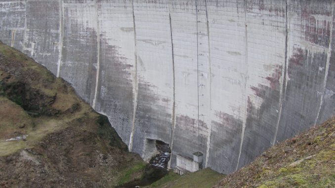 Diga abbandonata