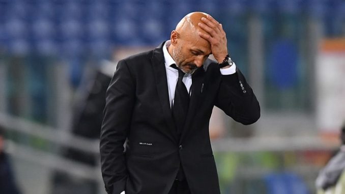 Roma: altro Tapiro per Spalletti. E sul futuro, ancora misteri Roma: altro Tapiro per Spalletti. E sul futuro, ancora misteri