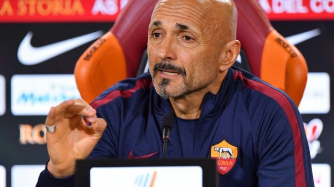 Roma, Spalletti ennesimo atto: "Giornalisti? Sfigati! Solo capaci a fare oroscopi" Roma, Spalletti ennesimo atto: "Giornalisti? Sfigati! Solo capaci a fare oroscopi"