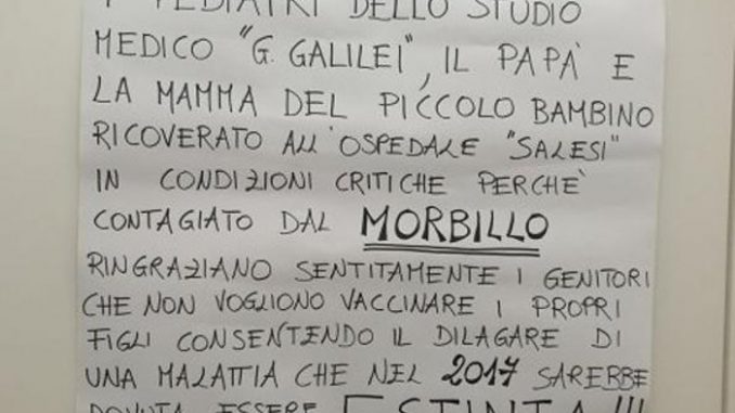 La lettera dei genitori col bambino malato di morbillo: vaccinate i figli La lettera dei genitori col bambino malato di morbillo: vaccinate i figli