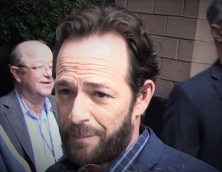 Luke Perry e il suo tumore scoperto per caso Luke Perry e il suo tumore scoperto per caso