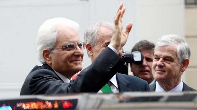 Mattarella a Pietrarsa per il Museo Ferroviario: il padre era ministro dei Trasporti Mattarella a Pietrarsa per il Museo Ferroviario: il padre era ministro dei Trasporti