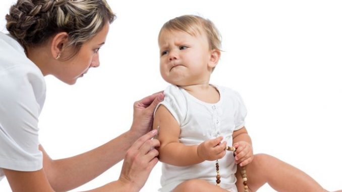 Morbillo, +230% di casi da gennaio. "Rifiuto per il vaccino" Morbillo, +230% di casi da gennaio. "Rifiuto per il vaccino"