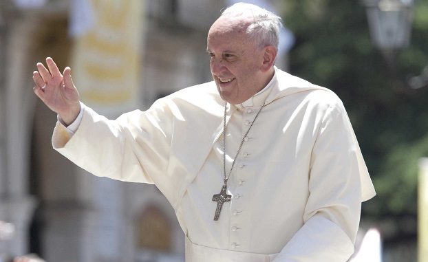 Papa Francesco arriva a Milano. Ecco le metro che chiuderanno Papa Francesco arriva a Milano. Ecco le metro che chiuderanno