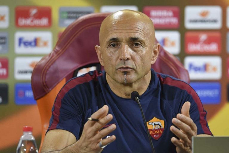 Spalletti Io e i giornalisti romani non ci sopportiamo Spalletti: "Io e i giornalisti romani non ci sopportiamo"