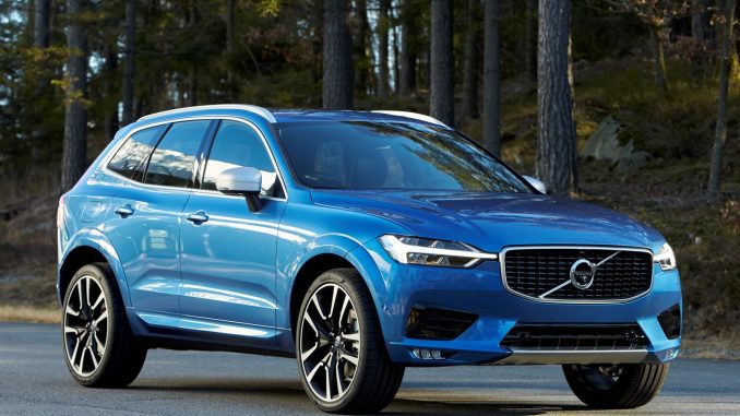 Volvo XC60 bagagliaio, prezzo, consumi e motori Volvo XC60: bagagliaio, prezzo, consumi e motori