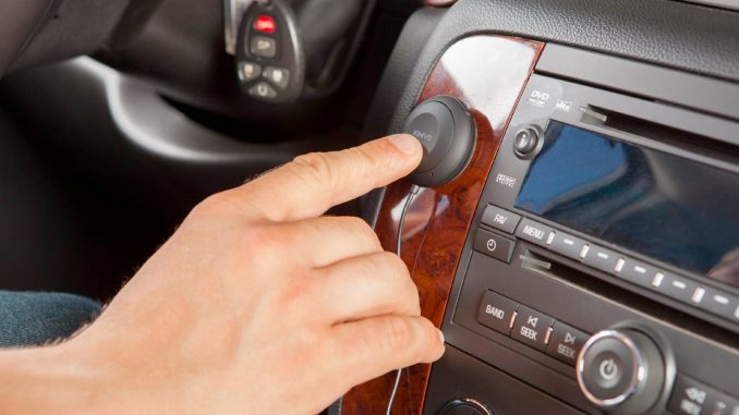 Vivavoce bluetooth per auto: dove comprarli online Vivavoce bluetooth per auto: dove comprarli online