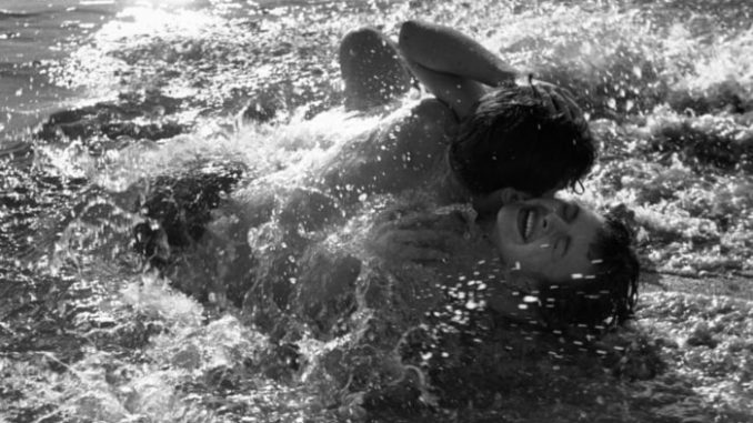 SQUIRTING. SQUIRTING.