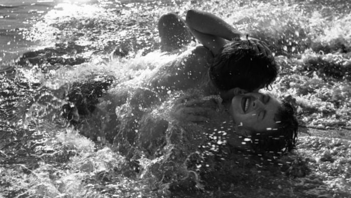SQUIRTING. SQUIRTING.