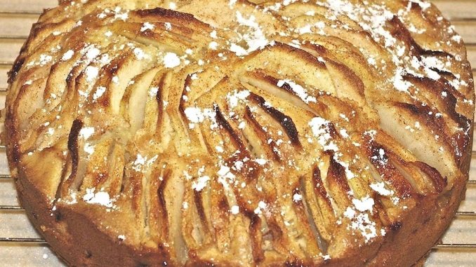 torta-di-mele-con-ricotta-e-noci torta di mele con ricotta