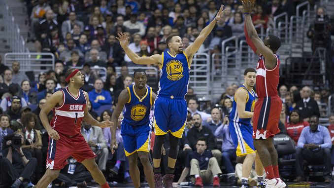 Playoff Nba, i Golden State Warriors schiacciano Portland e volano in semifinale a Ovest Playoff Nba, i Golden State Warriors schiacciano Portland e volano in semifinale a Ovest