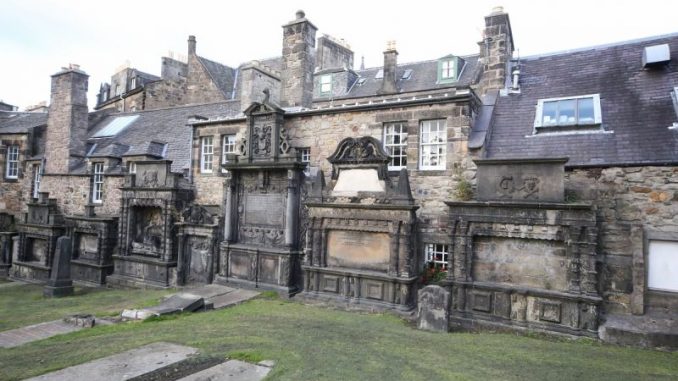 Edimburgo il cimitero infestato da visitare infestato