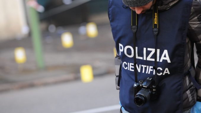 Firenze: cadavere carbonizzato in un'auto vicino a Galluzzo cadavere